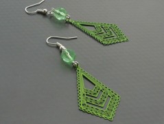 Rudý oválný přívěsek nerez řetízek