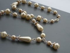 Rudý oválný přívěsek nerez řetízek