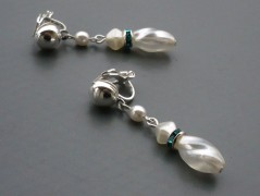 Rudý oválný přívěsek nerez řetízek