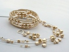 Rudý oválný přívěsek nerez řetízek