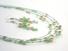 Rudý oválný přívěsek nerez řetízek