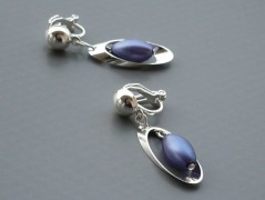 Rudý oválný přívěsek nerez řetízek