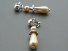 Rudý oválný přívěsek nerez řetízek