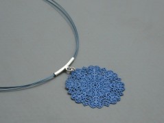 Rudý oválný přívěsek nerez řetízek