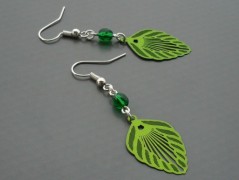 Rudý oválný přívěsek nerez řetízek