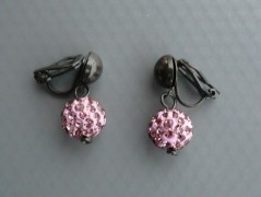 Rudý oválný přívěsek nerez řetízek