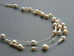 Rudý oválný přívěsek nerez řetízek