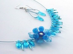 Rudý oválný přívěsek nerez řetízek