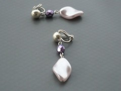 Rudý oválný přívěsek nerez řetízek