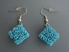 Rudý oválný přívěsek nerez řetízek