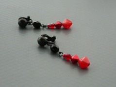 Rudý oválný přívěsek nerez řetízek