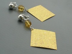 Rudý oválný přívěsek nerez řetízek