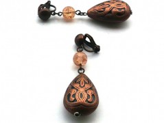 Rudý oválný přívěsek nerez řetízek