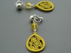 Rudý oválný přívěsek nerez řetízek