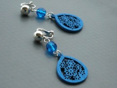 Rudý oválný přívěsek nerez řetízek