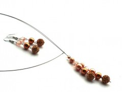 Rudý oválný přívěsek nerez řetízek