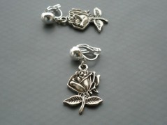 Rudý oválný přívěsek nerez řetízek