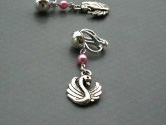 Rudý oválný přívěsek nerez řetízek