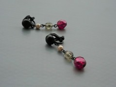 Rudý oválný přívěsek nerez řetízek