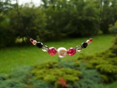 Rudý oválný přívěsek nerez řetízek