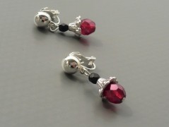 Rudý oválný přívěsek nerez řetízek