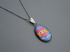 Rudý oválný přívěsek nerez řetízek