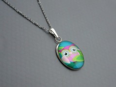 Rudý oválný přívěsek nerez řetízek