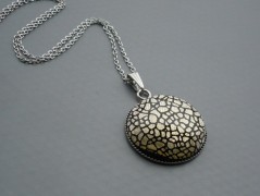 Rudý oválný přívěsek nerez řetízek