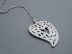 Rudý oválný přívěsek nerez řetízek