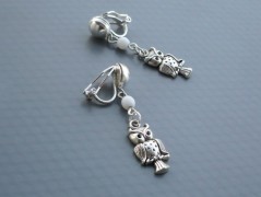 Rudý oválný přívěsek nerez řetízek