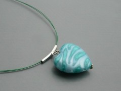 Rudý oválný přívěsek nerez řetízek