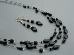 Rudý oválný přívěsek nerez řetízek