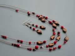 Rudý oválný přívěsek nerez řetízek