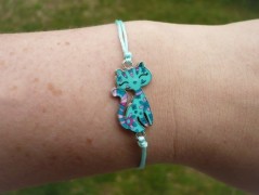 Rudý oválný přívěsek nerez řetízek