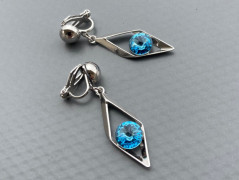 Rudý oválný přívěsek nerez řetízek