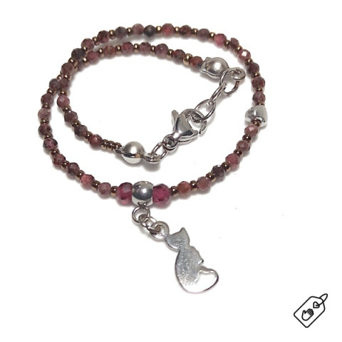 Nerez, Náramek s kočičkou, granátky 