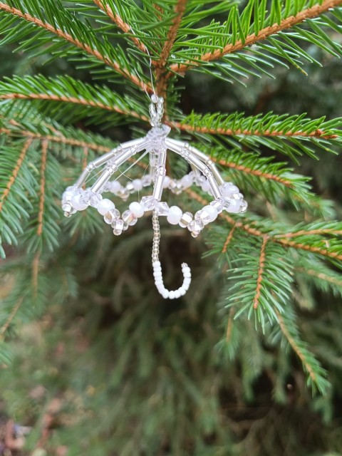 deštníček z korálků dárek vánoce dáreček vánoční ozdoba výzdoba pozornost stromek stromeček deštník advent deštníček ruční práce adventní 