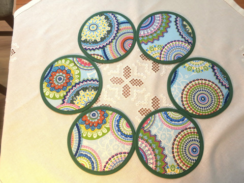 Podkafíčka - mandely v barvě prostírání podkafíčka podtácky p 