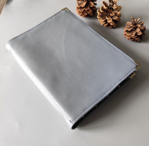 Kroužkový zápisník A5 - šedý koženka zápisník blok bloček notýsek sešit sešítek karis 