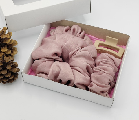 Scrunchie - dárkový box XIX. spona sponka sponky do vlasů spony scrunchies scrunchie 
