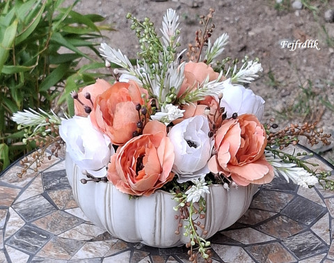 květy v porcelánu ;-).. domov dekorace originální dóza elegantní bílá lososová mísa celoroční porcelánová do bytu 