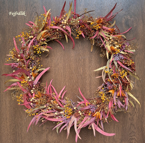 ohnivé červánky.. domov dekorace originální interiér věneček podzimní sušený stabilizované rostliny eukalyptusové větve podzimní věec 