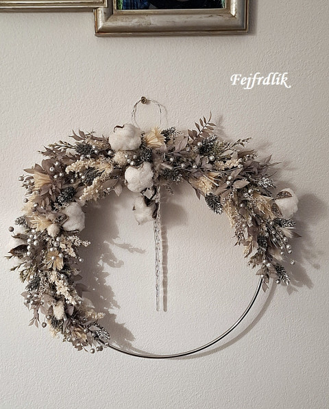 severní vítr.. domov dekorace originální stříbrný vánoce moderní věnec bavlník bílostříbrný vánoční věnec na kruhu kovový kruh 