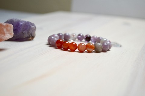 Ochranný náramek-Achátový lepidolit talisman náramek korálky láska přírodní ochrana ples štěstí večerní přátelství čakra buddha joga namaste 