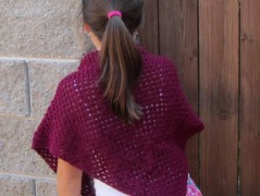 Černý saténový kvítek