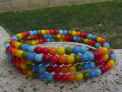 Černý saténový kvítek