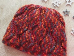 Černý saténový kvítek