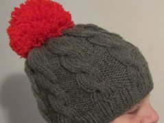 Černý saténový kvítek