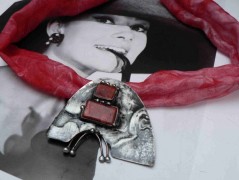 Náhrdelník, Orange