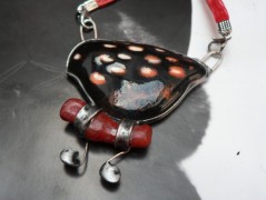 Náhrdelník, Orange